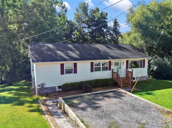 7 Elmcrest Cir, Ithaca, NY 14850