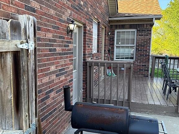 5th image of 4231 Royal Oak Drive