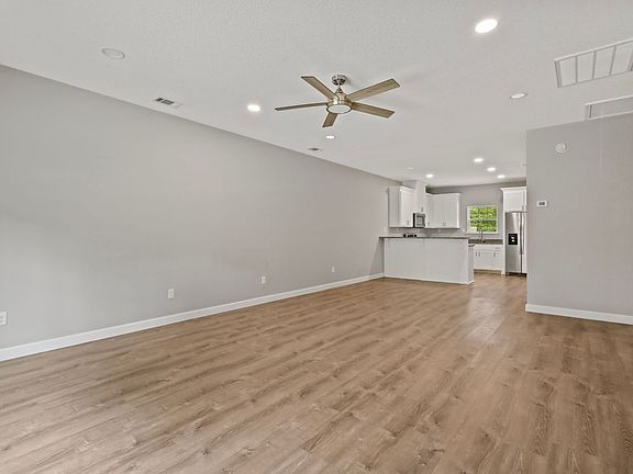 2nd image of 277 Myrtle Ave