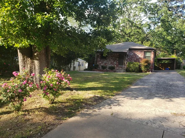 221 Englewood Rd, Cammack Village, AR 72207