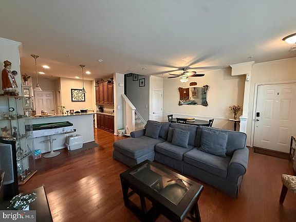 3rd image of 4908 Dane Ridge Cir