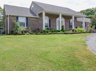 432 Edmondson Ferry Rd, Clarksville, TN 37040