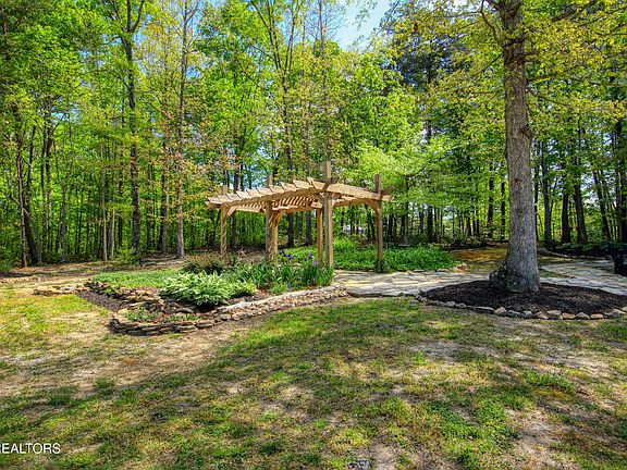 36th image of 147 Akers Chapel Loop