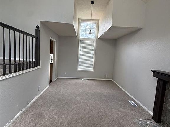 3rd image of 8660 SW Cortez Ct