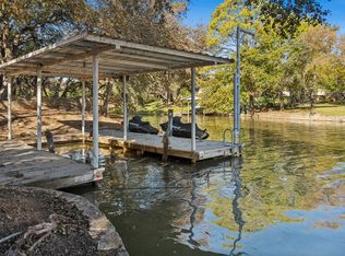 416 Granada Calle Ct, Granbury, TX 76049