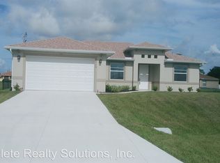 2714 NW 1st Pl, Cape Coral, FL 33993