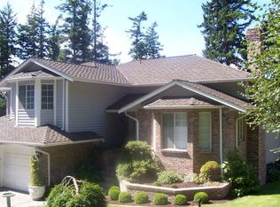 755 N Sunset Dr, Camano Island, WA 98282