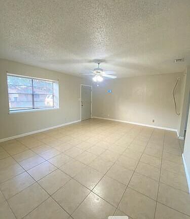 3rd image of 6116 Masters Blvd APT A