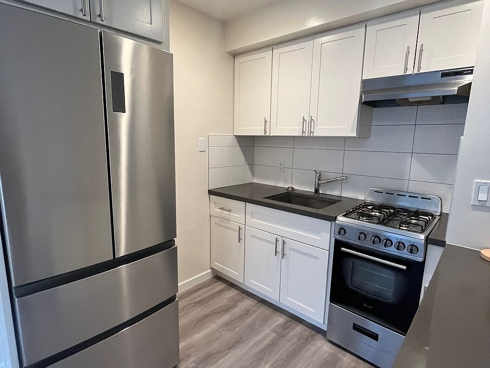 1st image of 2875 Greenwich St APT 105