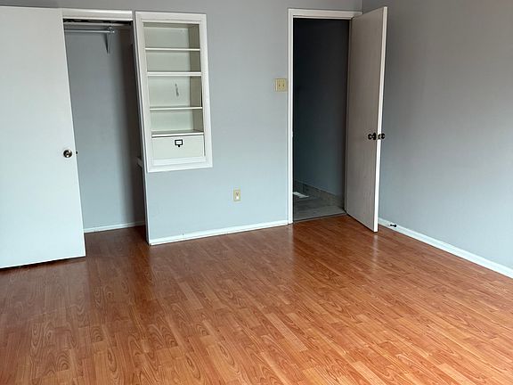 5th image of 10328 Forest Brook Ln APT F