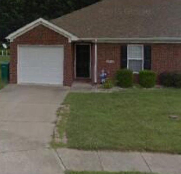 2nd image of 115 Edgewood Dr #A
