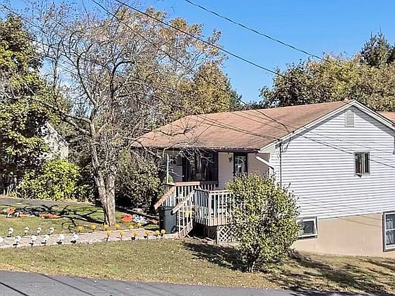 2nd image of 86 Rosman Rd