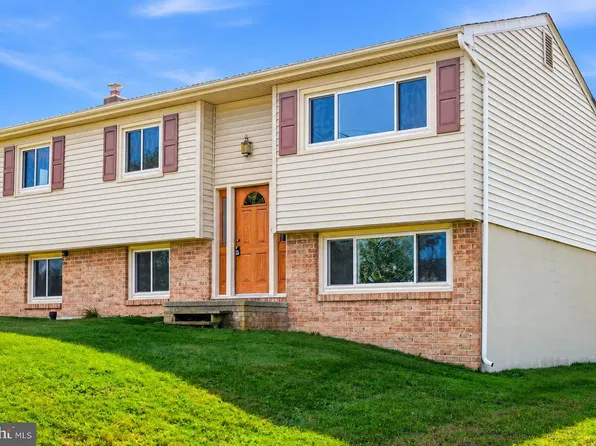 516 E Baltimore St, Taneytown, MD 21787