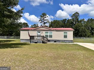 4724 Otter Creek Cir, Blackshear, GA 31516