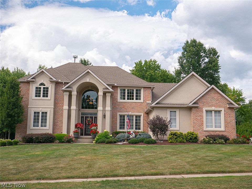 142 Oak Tree Dr, Canfield, OH 44406 Zillow