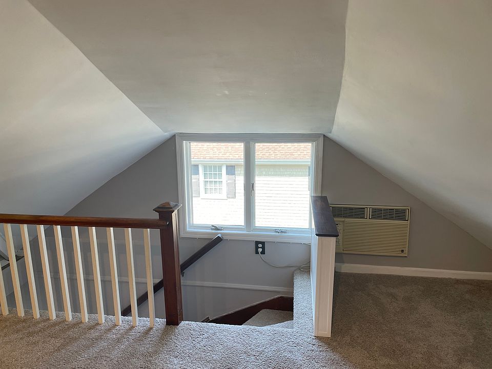 1st image of 1956 Palmer Ave Floor 3