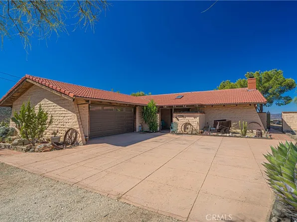 9115 Yucca Hills Rd, Agua Dulce, CA 91390