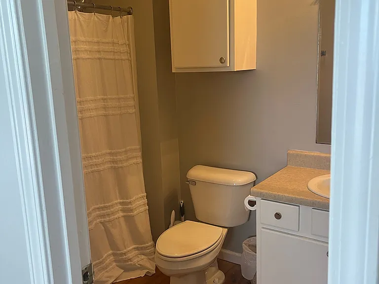 310 Mallory Ln — Photo 11
