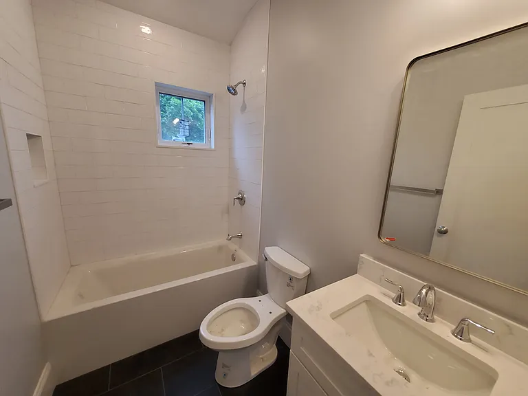 51 Fairbanks St #4 — Photo 16