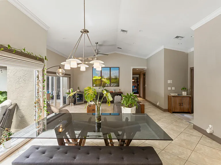 4050 NW 7th Ln — Photo 33