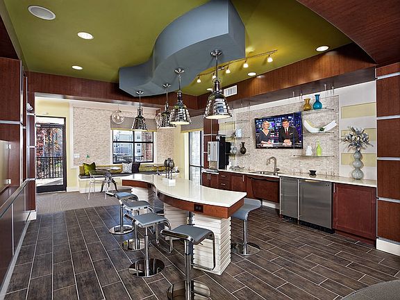 Clubhouse Kitchen and Coffee Bar