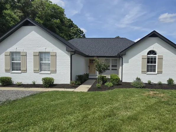 545 Sheath Cir, Lebanon, TN 37087
