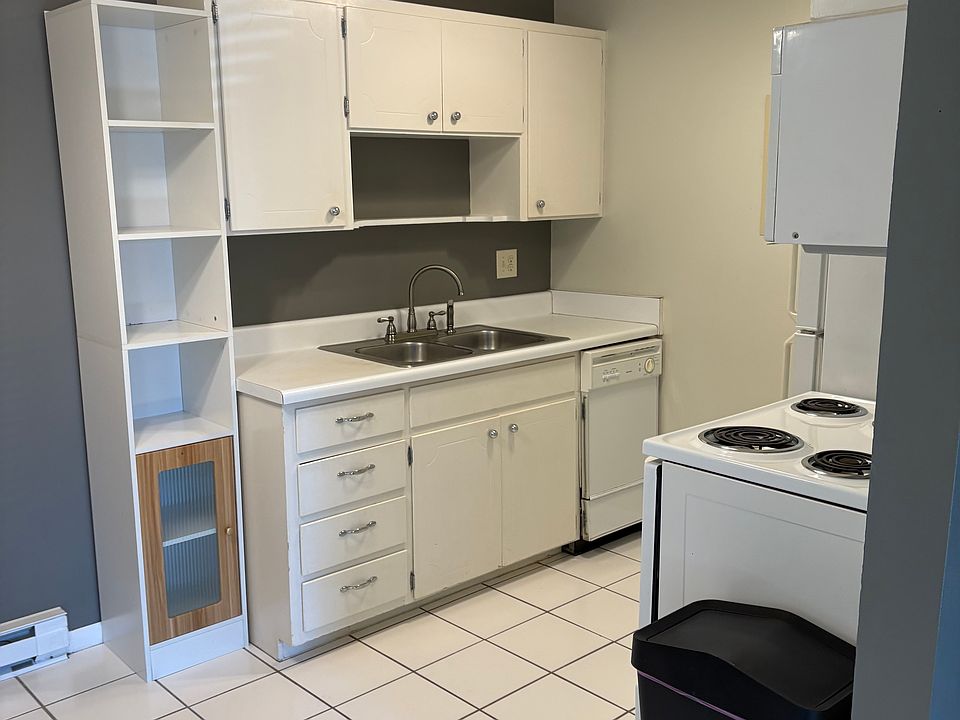2nd image of 3600 Hillsboro Pike APT F1