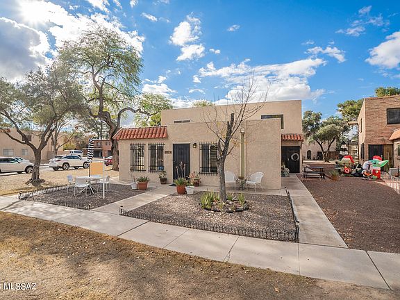 3rd image of 6641 E Calle La Paz Unit A