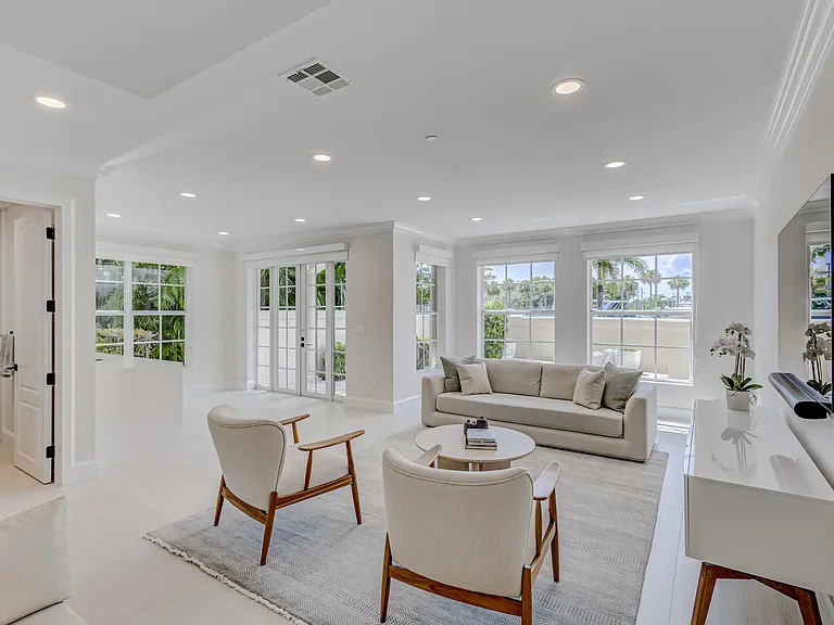 27 Marina Gardens Dr — Photo 10