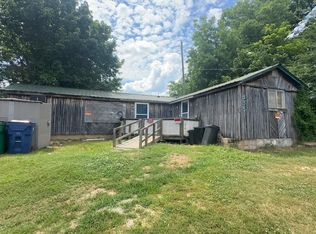 355 S 6th St, Mammoth Spring, AR 72554