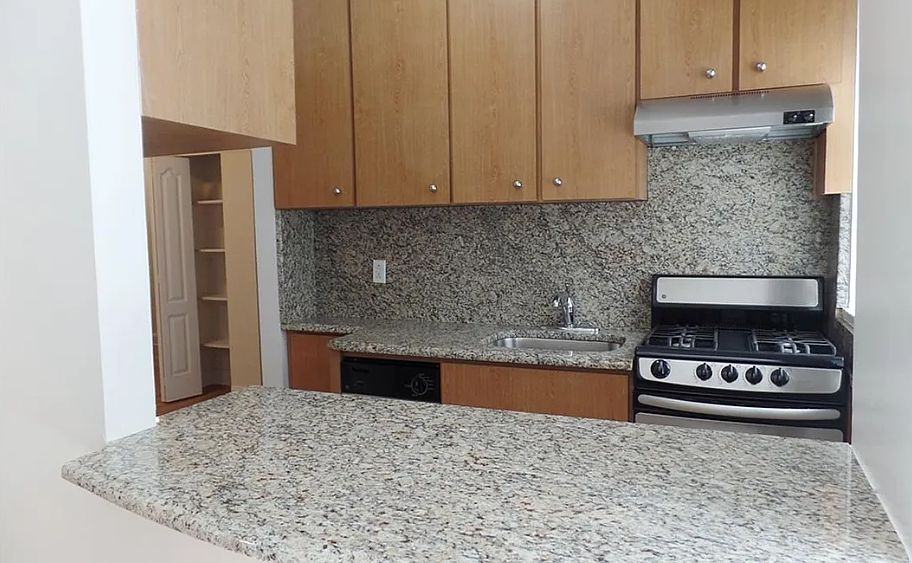 1st image of 34 W 65th St APT 5G