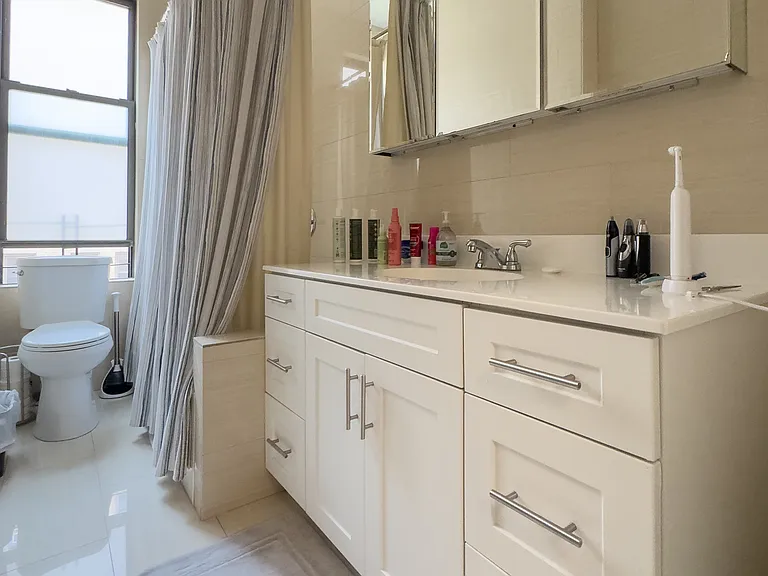 680 W End Ave #9A — Photo 12