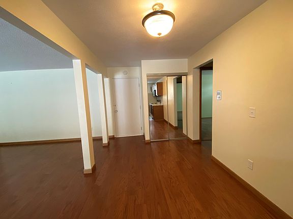 5th image of 521 19th St NW APT 15
