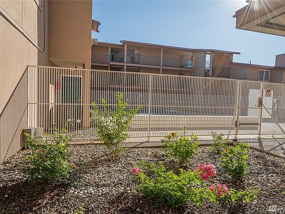 5th image of 2900 W Marina Dr APT 208