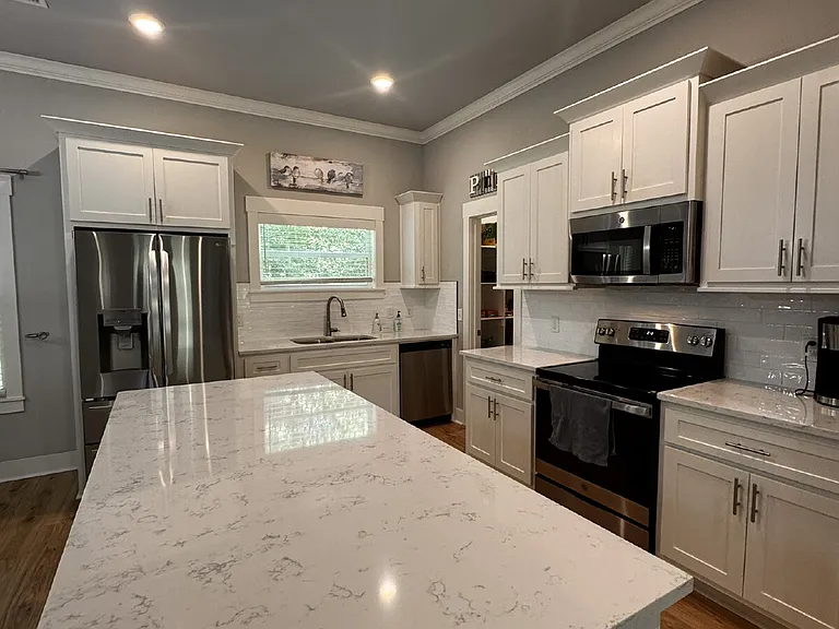 12 Hobkirk Dr — Photo 5