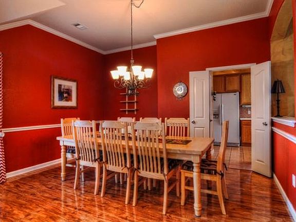 Formal Dining