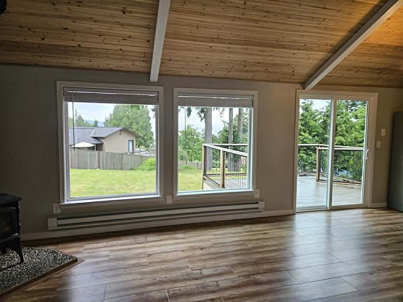 4th image of 2422 McGregor Dr SE