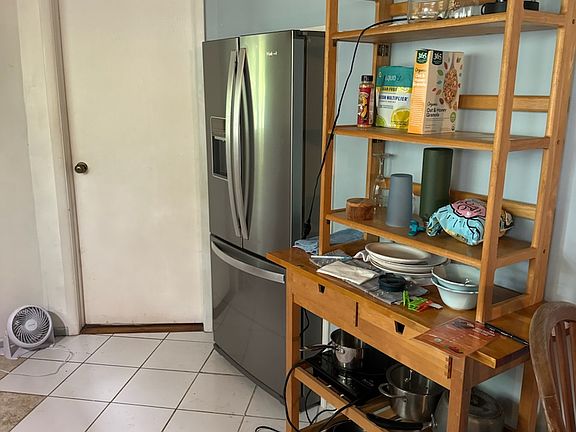 Kitchenette doorway to Bedroom