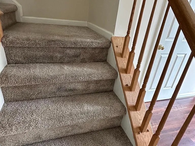 108 Steven Ln — Photo 11