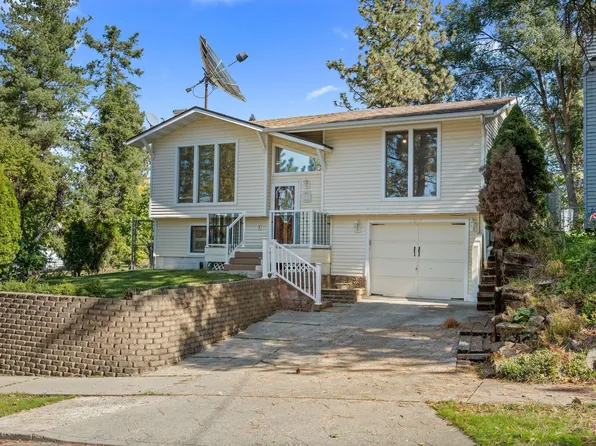 707 S Myrtle St, Spokane, WA 99202