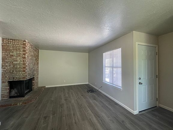 2nd image of 300 Whispering Sands Ct SE #C