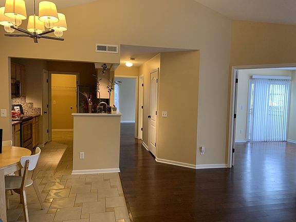 2nd image of 9948 Pointwood Way Unit H