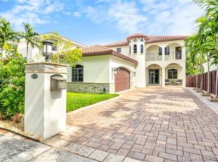 912 SE 8th St, Fort Lauderdale, FL 33316