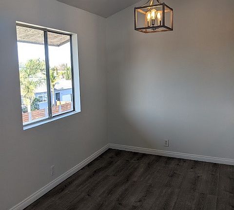 4th image of 5252 Landis St APT 5