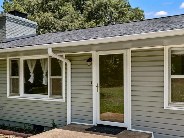 4401 Tanglewood Rd, Longview, TX 75604