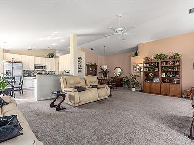 Call Sue & Kari for private 
showing 772-485-3060