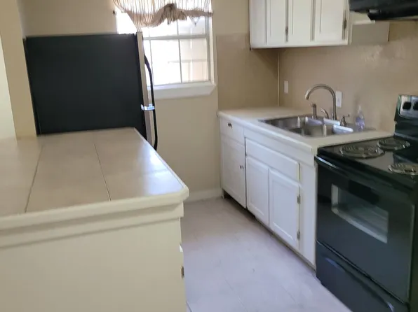 (undisclosed Address), Austin, TX 78752