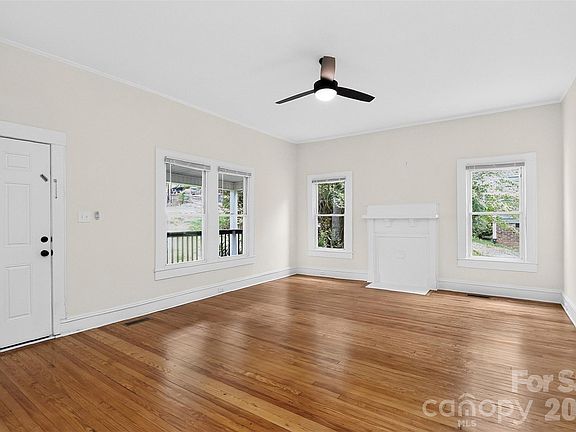 3rd image of 58 Skipwith St SW