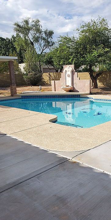 1st image of 3728 E Ahwatukee Dr