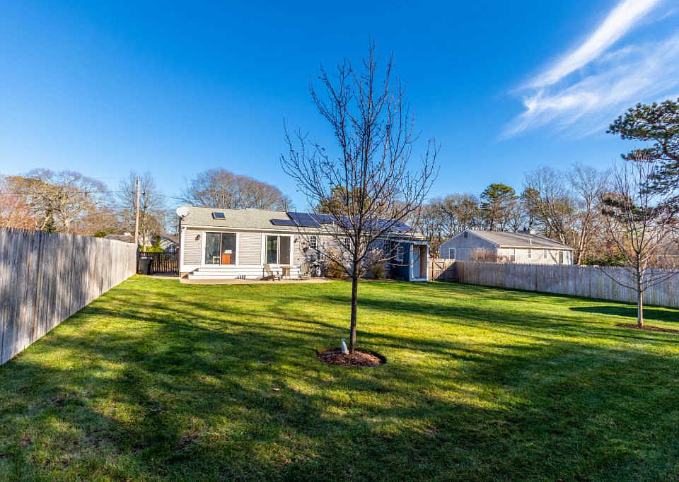 371 Megan Rd, Hyannis, MA 02601 Zillow